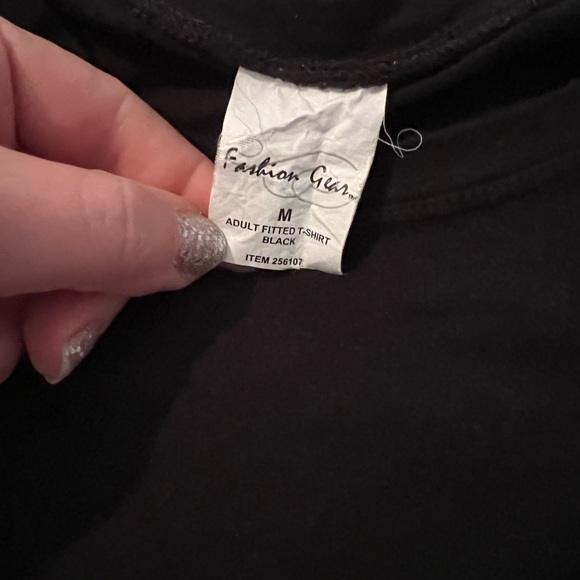 Mama Mouse (woman size medium) and Mini Mouse ( youth small) matching shirt set - Picture 5 of 5